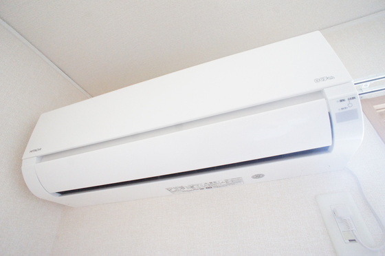 拡大写真:Plaire C 2階201のエアコン