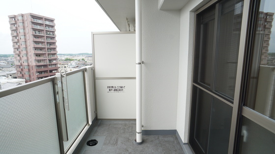 拡大写真:K Smart HISAI 7階702のベランダ