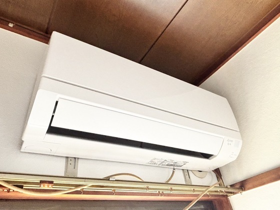 拡大写真:南新町戸建 1階1のエアコン