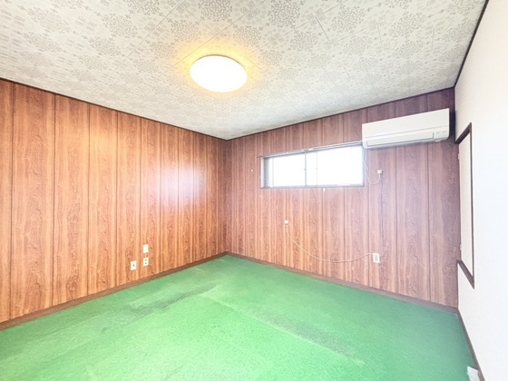 拡大写真:南新町戸建 1階1の洋室