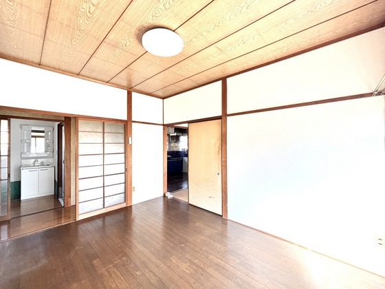 拡大写真:南新町戸建 1階1の洋室