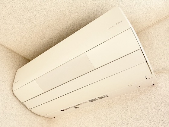 拡大写真:下弁財津興一戸建て 2階1のエアコン