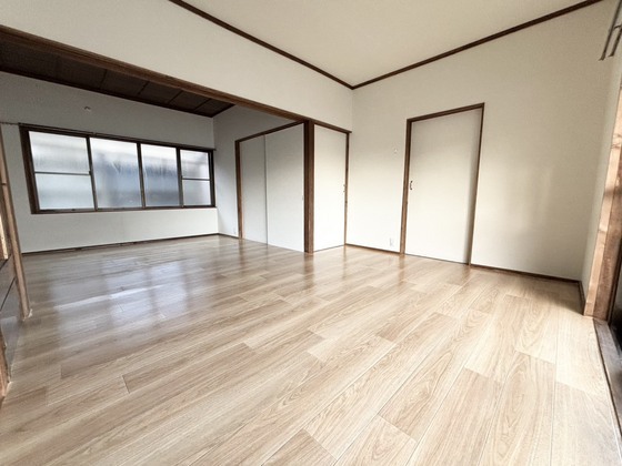 拡大写真:平屋レトロハウス 1階1の洋室
