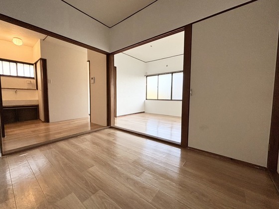 拡大写真:平屋レトロハウス 1階1のリビング