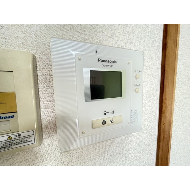拡大写真:ローレルハイツ 3階307のカメラ付きインターホン
