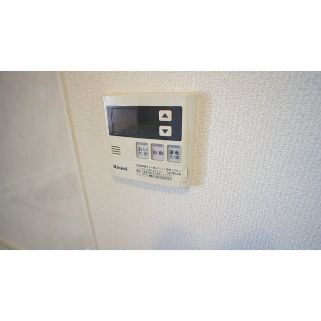 拡大写真:エミネンス 1階102の内観