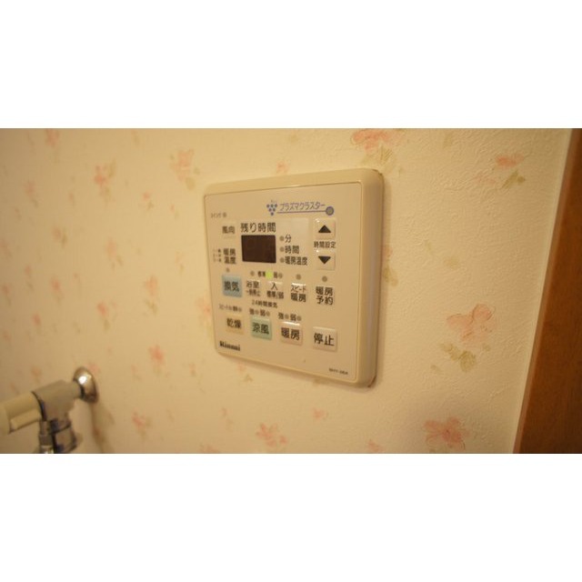 拡大写真:エミネンス 1階102の内観