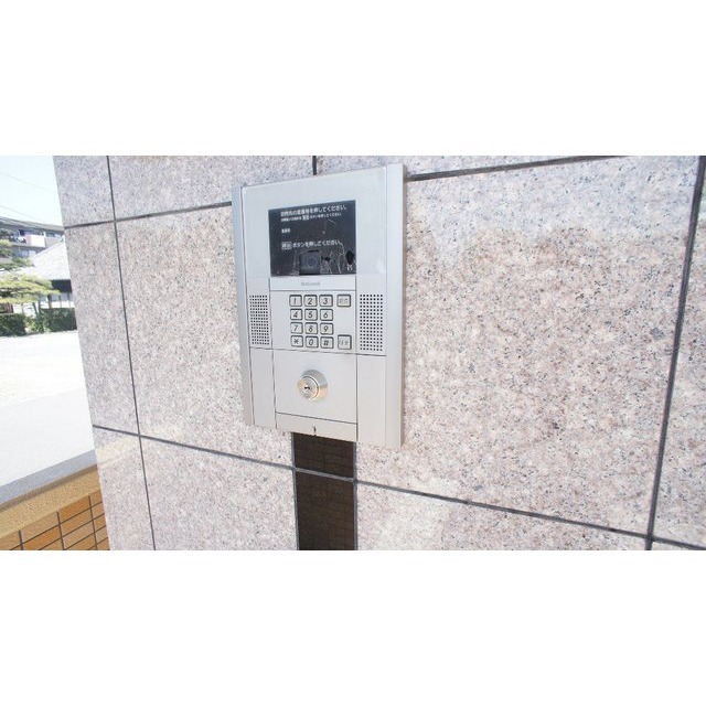拡大写真:エミネンス 1階102の内観