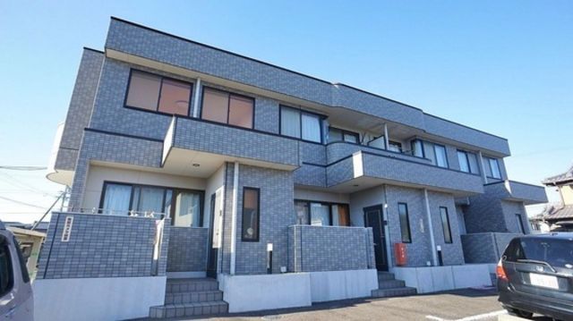 イーストリバティーの外観