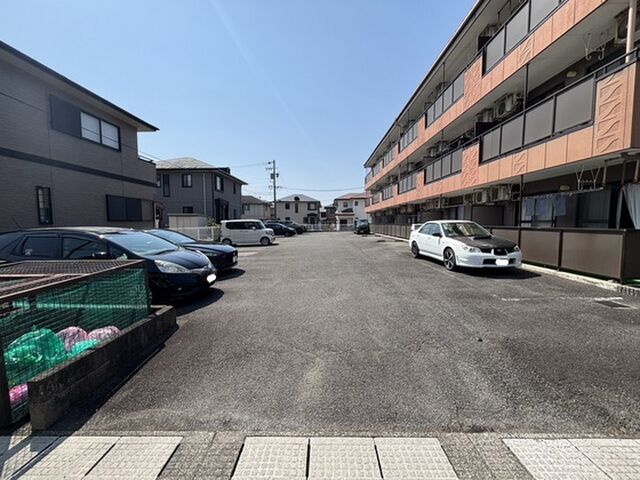 拡大写真:ファンタジア 2階207の外観