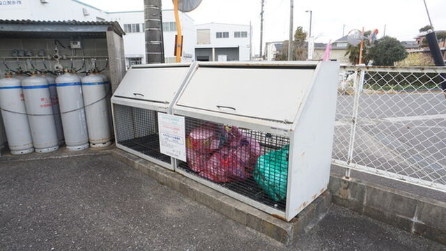 拡大写真:ルミエール末広 1階1Cの外観