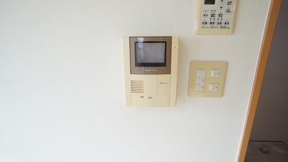 拡大写真:道伯ゴールドヒルズグッドスリー 5階508のカメラ付きインターホン