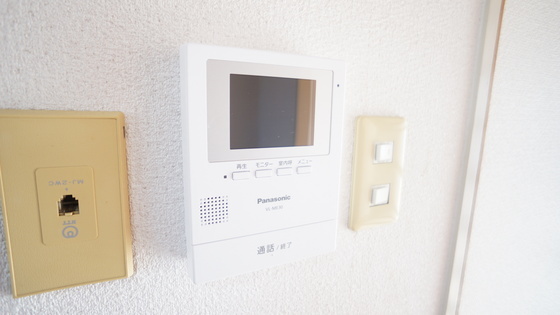 拡大写真:ルミエール末広 1階1Cのカメラ付きインターホン