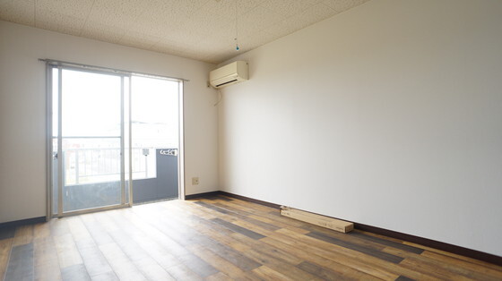 拡大写真:グランパスⅡ 2階210のリビング