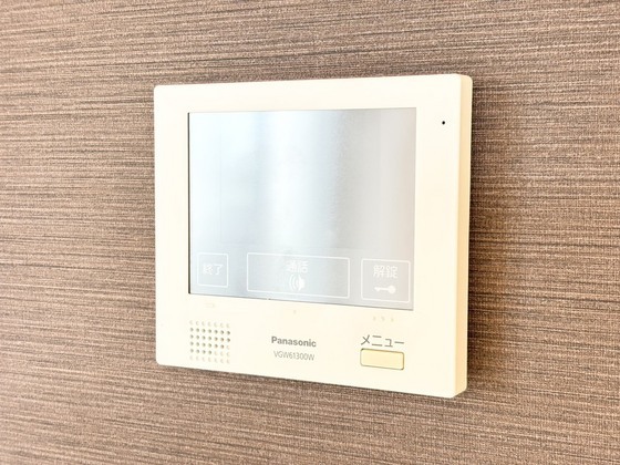 拡大写真:ガーネット 3階305のカメラ付きインターホン