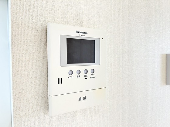 拡大写真:SGハウス鈴鹿 A 2階201のカメラ付きインターホン