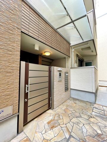 拡大写真:フジパレス住ノ江駅南Ⅴ番館 3階302の外観
