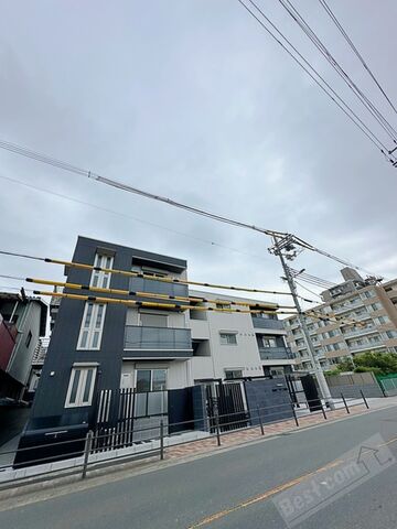 Clashist加美東の外観