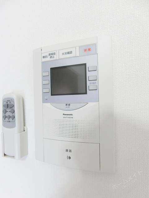 拡大写真:Luxe今里Ⅱ 10階1003のTVモニターホン付き
