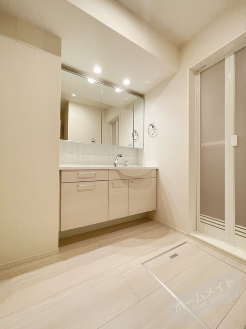 拡大写真:La Mia Casa上住吉 1階0102の内観