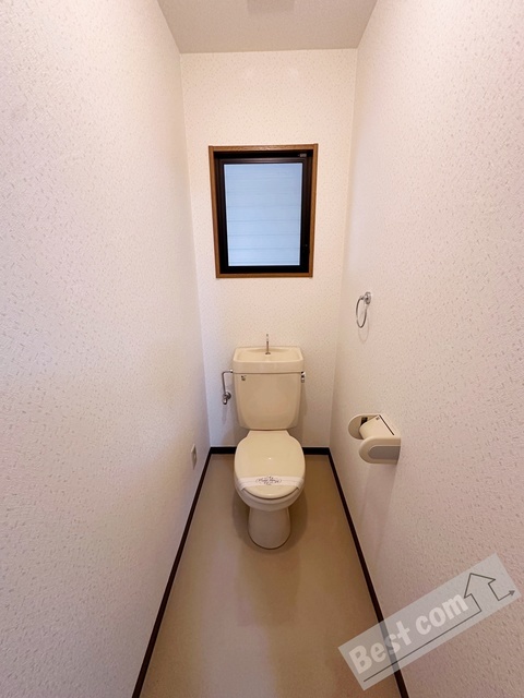 拡大写真:ガーデンコート山之内 2階206の内観