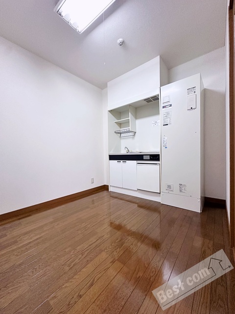 拡大写真:ガーデンコート山之内 2階206の内観