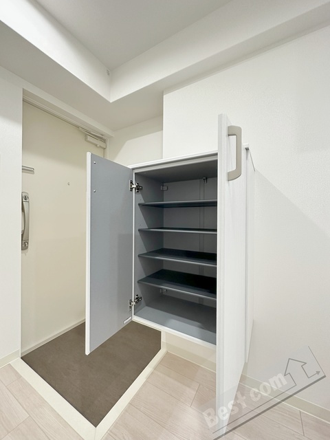 拡大写真:M-City天王寺 4階401の■シューズボックス■