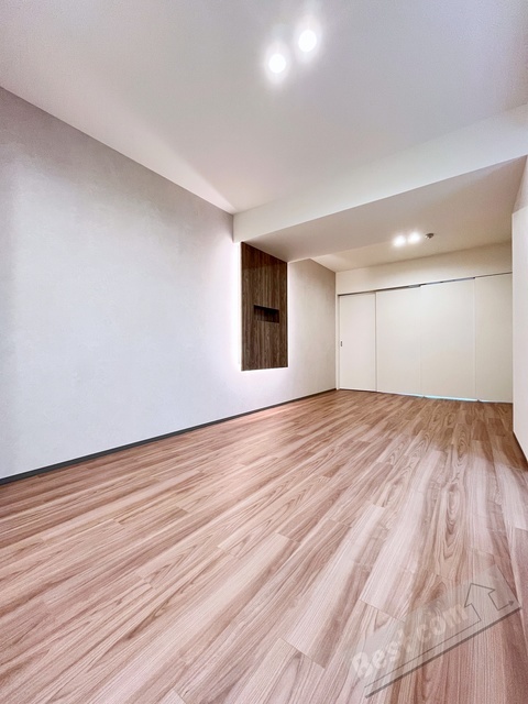 拡大写真:Broad阿倍野阪南町Residence 7階701の内観
