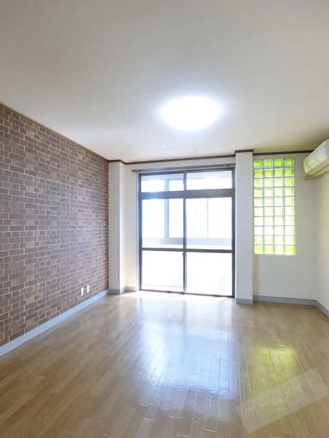 拡大写真:パークシティ長居 4階401の内観