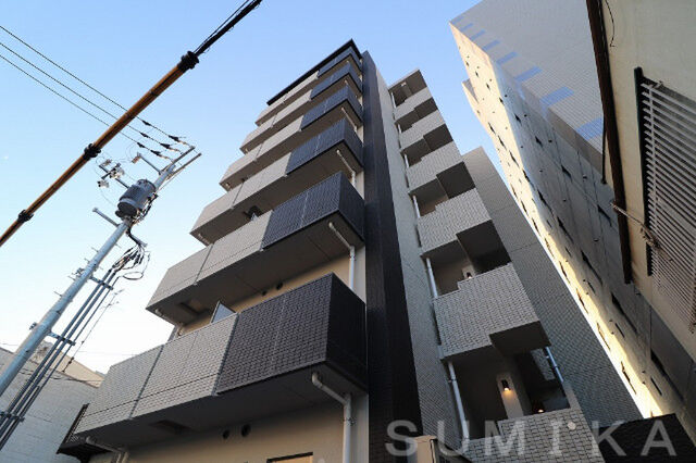 拡大写真:月光 千日前 7階702の建物外観