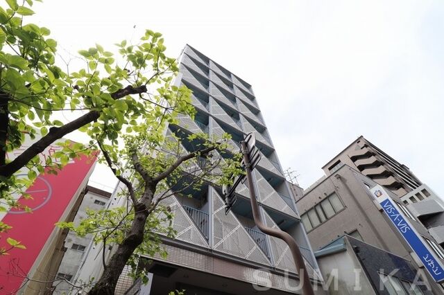 プランドール内山下の外観