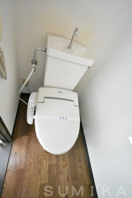 拡大写真:ブランカ新屋敷 3階303のトイレ
