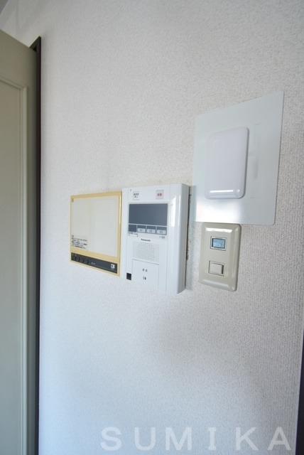 拡大写真:ブランカ新屋敷 3階303のセキュリティ