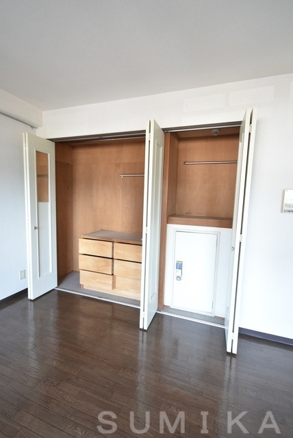拡大写真:ブランカ新屋敷 3階303のその他部屋・スペース