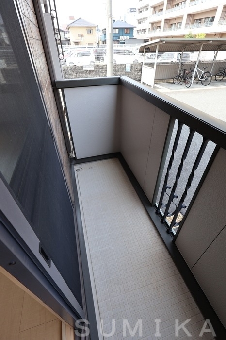 拡大写真:リビングタウン豊成 C棟 1階C105のバルコニー