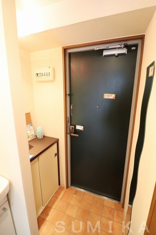 拡大写真:プランドール内山下 5階502の玄関