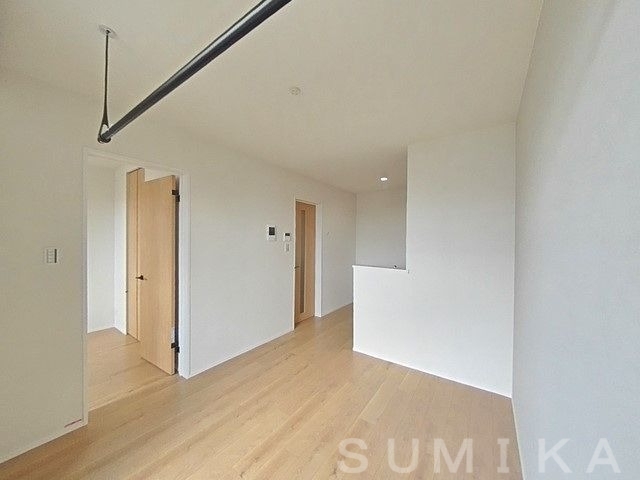 拡大写真:REGALE 船頭町 3階302の居室・リビング