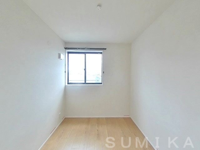 拡大写真:REGALE 船頭町 3階302の寝室