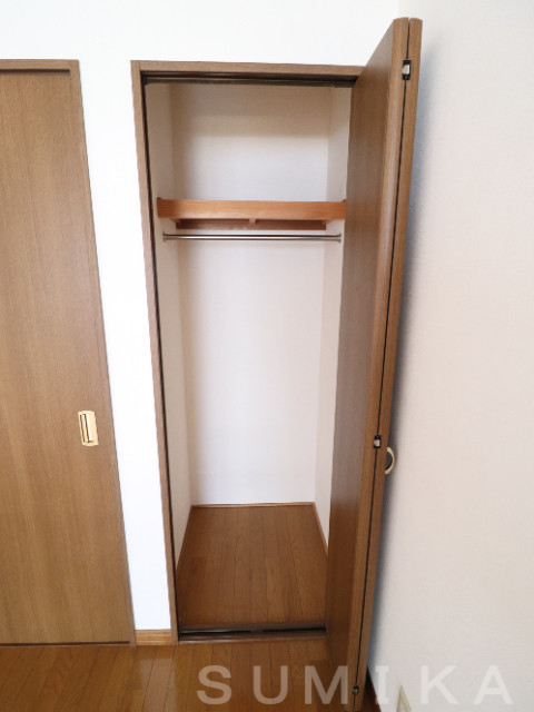 拡大写真:長町ビル(ナガマチビル) 3階305の収納