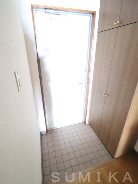 拡大写真:長町ビル(ナガマチビル) 3階305の玄関