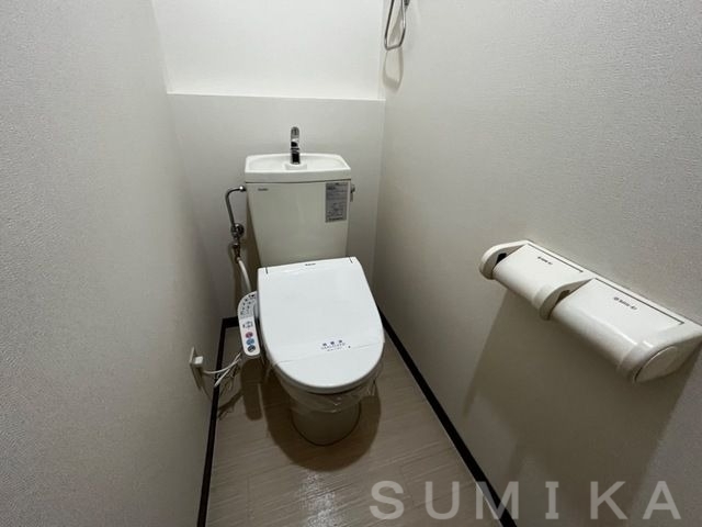 拡大写真:サンコート土田 2階203のトイレ