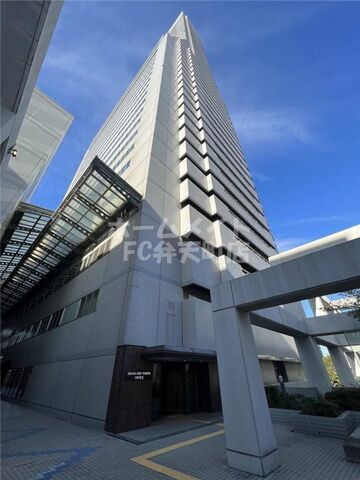 拡大写真:大阪ベイタワーレジデンス 26階2609のおしゃれな外観です
