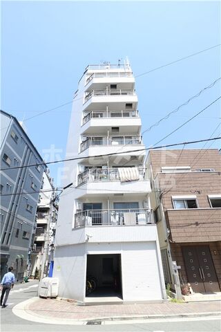 拡大写真:ノーブルⅢ 7階703の外観は落ち着いています