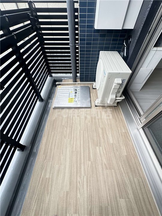 拡大写真：プレサンス大正フレンジ 4階407のバルコニー