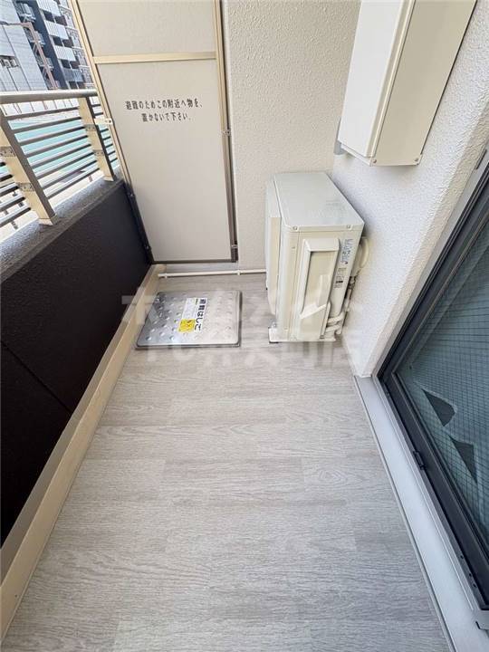 拡大写真:Park Lane Kujo 9階1101のバルコニー