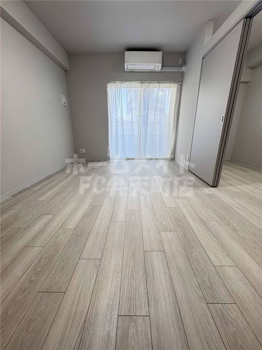 拡大写真:Park Lane Kujo 9階1101の居間