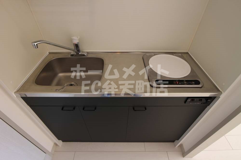 拡大写真:大阪ベイタワーレジデンス 26階2609の使いやすいキッチンです