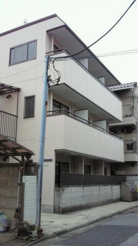 C’estcinqの外観