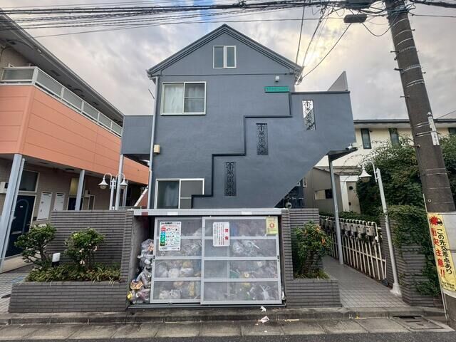 ライフピアエイコウの外観