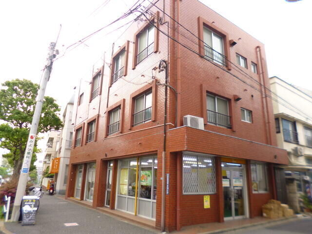 新宿区高田馬場4丁目の外観
